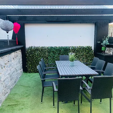 Bright 3Bed Sleeps 9 With Secret Garden 5Min Walk To Town Villa Sligo Exterior photo